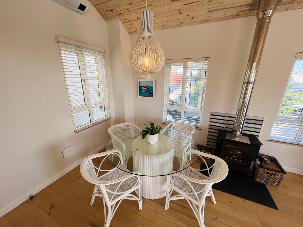 Moonshine - Two Bedroom House With Inverter Cape Town Exterior photo